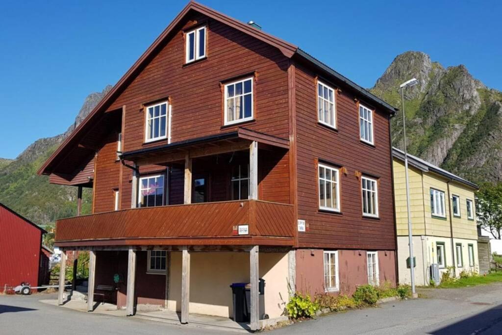斯沃尔韦尔Koselig Hus I Havna公寓 外观 照片