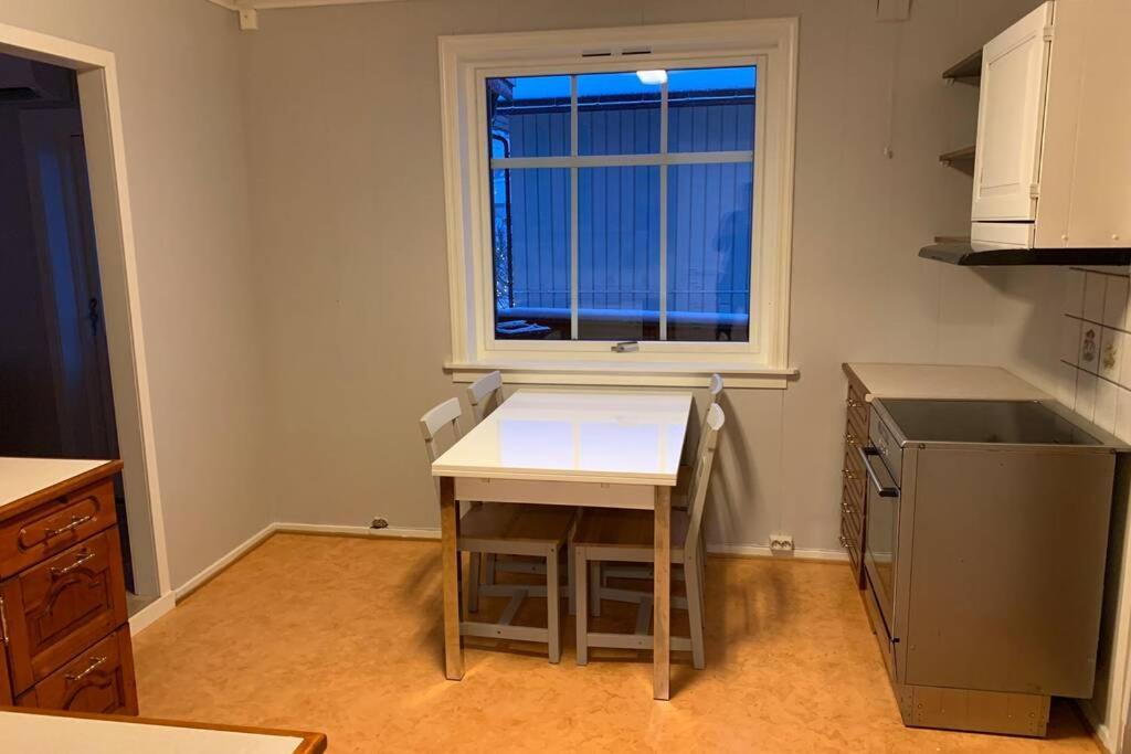 斯沃尔韦尔Koselig Hus I Havna公寓 外观 照片